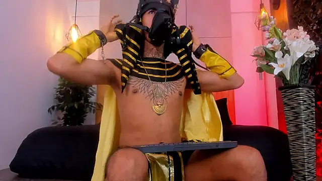 Donovan Desmond online show from 10/31/25, 07:53