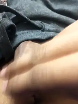 Snapshot of INDIAN_FUCKER_06 chatting on 10/17/25, 05:21 INDIAN FUCKER 06 online show from 10/17/25, 05:21