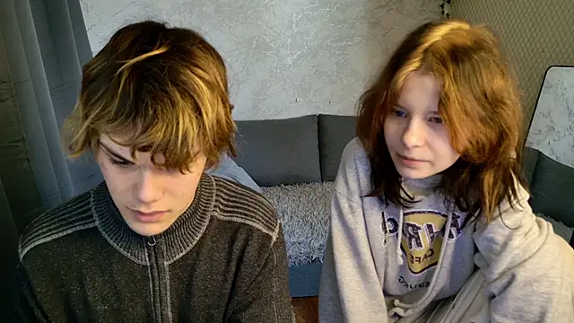 Snapshot of Bonnie_And_C1yde chatting on 04/29/26, 05:11 Bonnie And C1yde online show from 04/29/26, 05:11