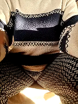 ezgi2545 online show from 11/10/25, 12:26