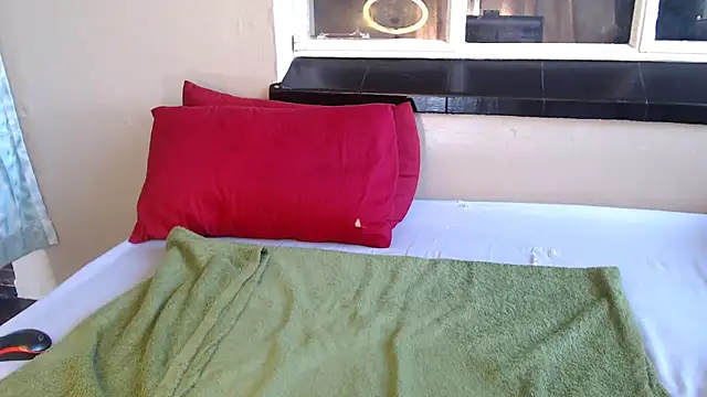 PetiteEbonyBabe online show from 11/22/25, 07:29