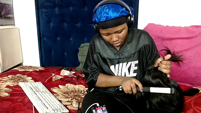 Snapshot of BUNNYCHOWX28 chatting on 01/12/26, 08:47 BUNNYCHOWX28 online show from 01/12/26, 08:47