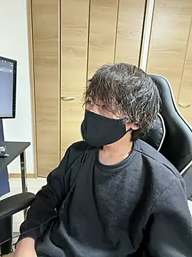 Snapshot of jiji9253 chatting on 02/25/26, 11:20 jiji9253 online show from 02/25/26, 11:20