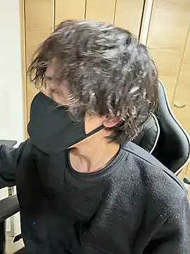 Snapshot of jiji9253 chatting on 02/26/26, 12:48 jiji9253 online show from 02/26/26, 12:48