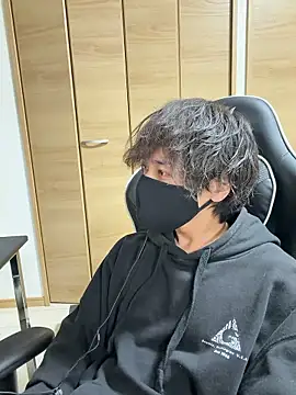 Snapshot of jiji9253 chatting on 02/28/26, 01:01 jiji9253 online show from 02/28/26, 01:01