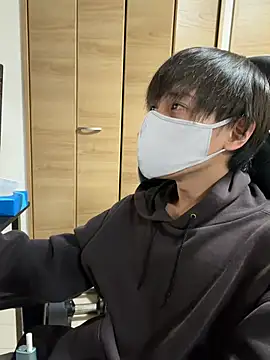 Snapshot of jiji9253 chatting on 03/07/26, 01:52 jiji9253 online show from 03/07/26, 01:52