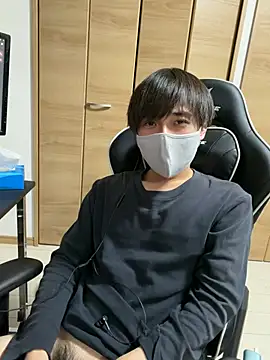 Snapshot of jiji9253 chatting on 03/09/26, 12:42 jiji9253 online show from 03/09/26, 12:42