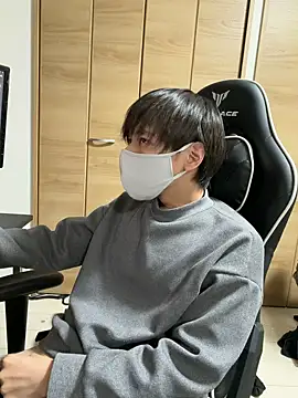 Snapshot of jiji9253 chatting on 03/12/26, 12:00 jiji9253 online show from 03/12/26, 12:00