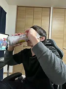 Snapshot of jiji9253 chatting on 03/18/26, 01:58 jiji9253 online show from 03/18/26, 01:58