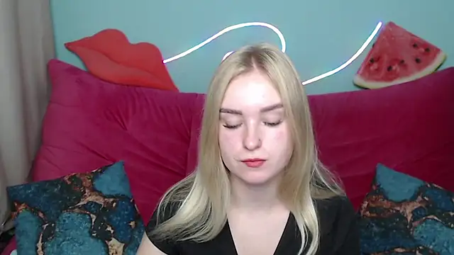 SofySofty online show from 11/06/25, 05:41