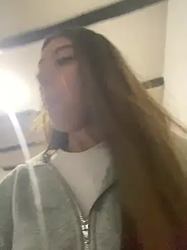 Sara-cooper2 online show from 02/24/26, 02:31