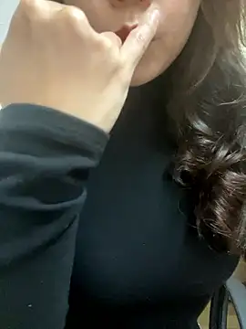 Snapshot of anna_sexy69 chatting on 01/12/26, 06:29 anna sexy69 online show from 01/12/26, 06:29