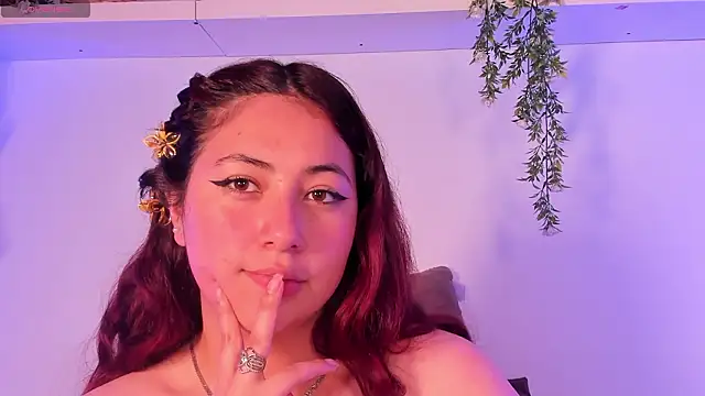 Snapshot of Nicolle_Evanss_ chatting on 02/03/26, 06:51 Nicolle Evanss online show from 02/03/26, 06:51