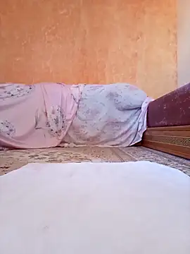 Snapshot of armanisexy chatting on 09/30/25, 10:53 armanisexy online show from 09/30/25, 10:53