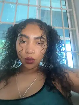 SophieD online show from 10/15/25, 12:16