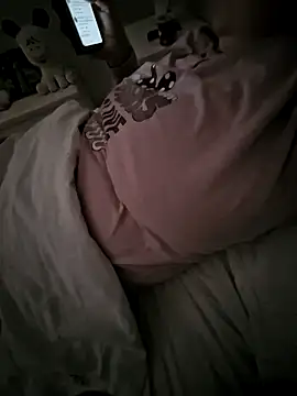 Snapshot of Monella52 chatting on 02/17/26, 09:50 Monella52 online show from 02/17/26, 09:50