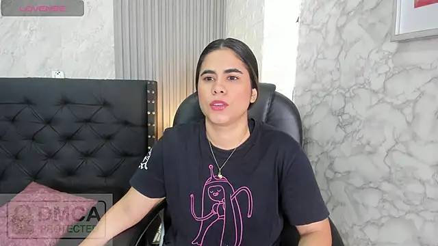 Snapshot of alicy__torres chatting on 06/24/26, 12:26 alicy torres online show from 06/24/26, 12:26