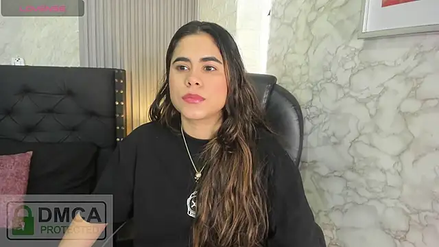 Snapshot of alicy__torres chatting on 06/27/26, 12:22 alicy torres online show from 06/27/26, 12:22