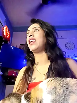 Love Beauty01 online show from 02/10/26, 06:45