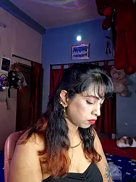 Love Beauty01 online show from 05/21/26, 06:48