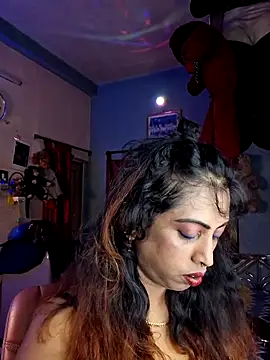 Love Beauty01 online show from 06/13/26, 06:17