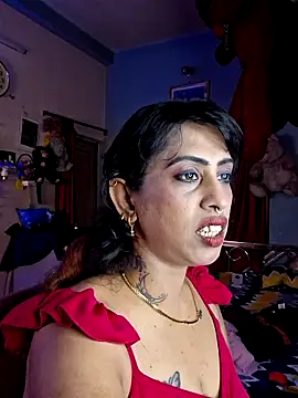 Love Beauty01 online show from 06/15/26, 06:43