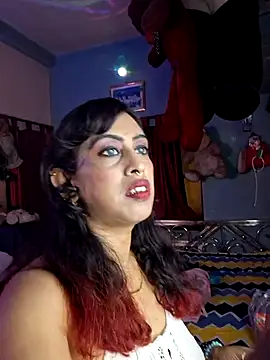 Love Beauty01 online show from 06/24/26, 06:40