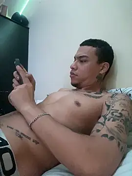 AlphaMasterXxx online show from 09/17/25, 01:02