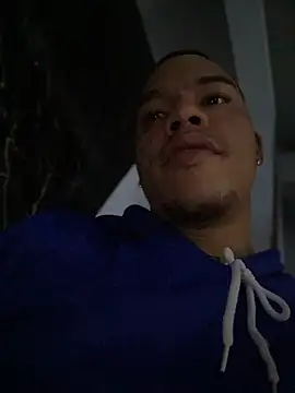 AlphaMasterXxx online show from 10/08/25, 02:09