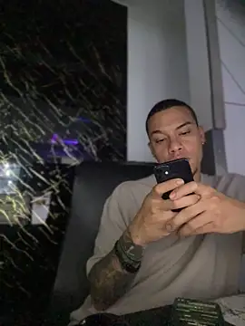 AlphaMasterXxx online show from 10/10/25, 09:36