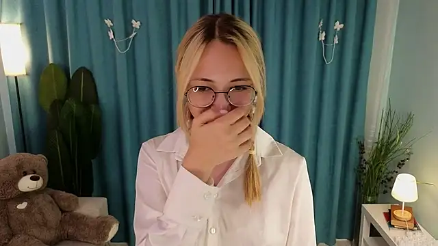 Marry sharp online show from 09/13/25, 09:14