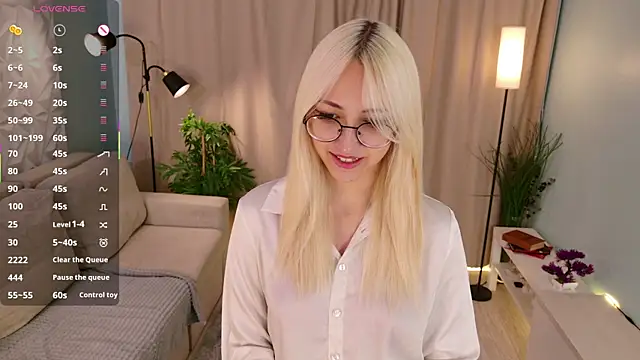 Marry sharp online show from 10/15/25, 09:04