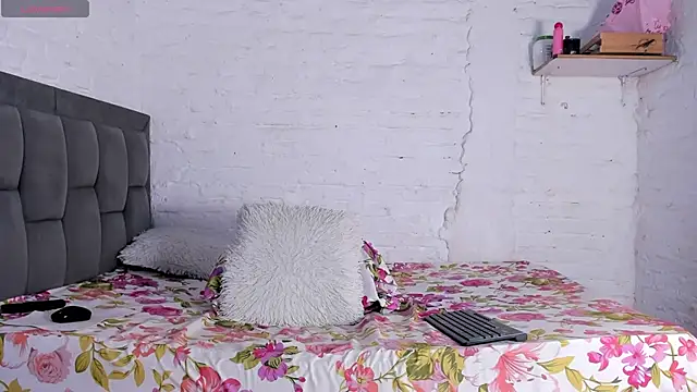 Snapshot of fire_lovex chatting on 01/15/26, 03:38 fire lovex online show from 01/15/26, 03:38