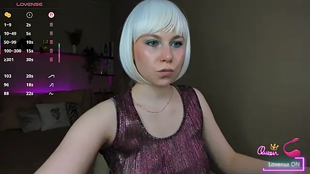 Snapshot of EvaCrosby chatting on 06/05/26, 02:34 EvaCrosby online show from 06/05/26, 02:34