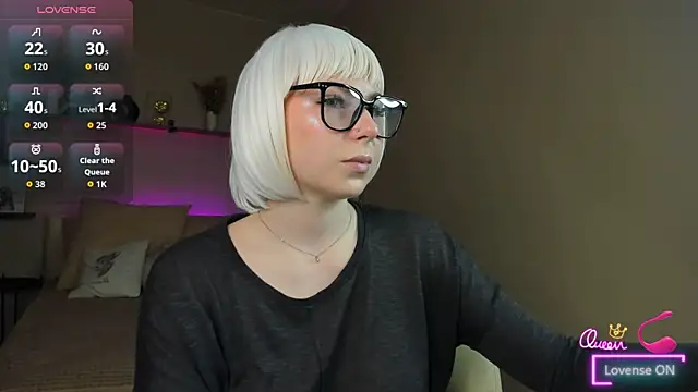 Snapshot of EvaCrosby chatting on 07/23/26, 03:43 EvaCrosby online show from 07/23/26, 03:43