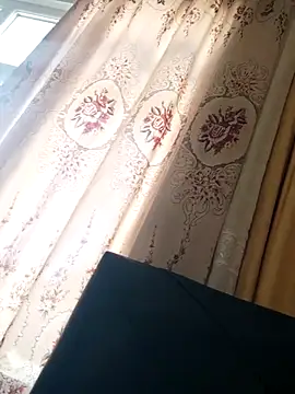 Snapshot of Azginboga2358 chatting on 10/24/25, 10:44 Azginboga2358 online show from 10/24/25, 10:44