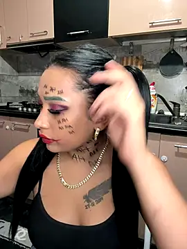 Snapshot of JaneetDeea chatting on 10/29/25, 11:17 JaneetDeea online show from 10/29/25, 11:17