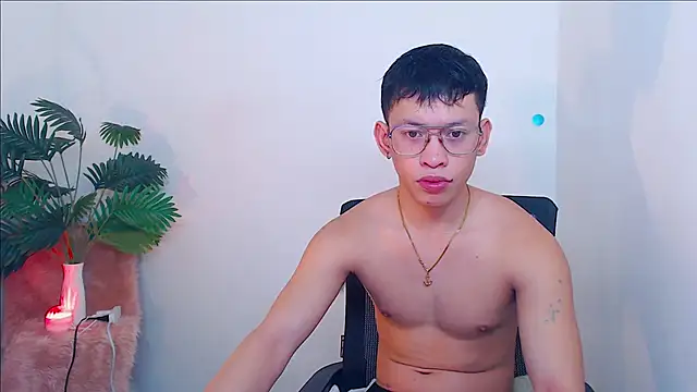 pinkcock froi2305 online show from 09/15/25, 04:56