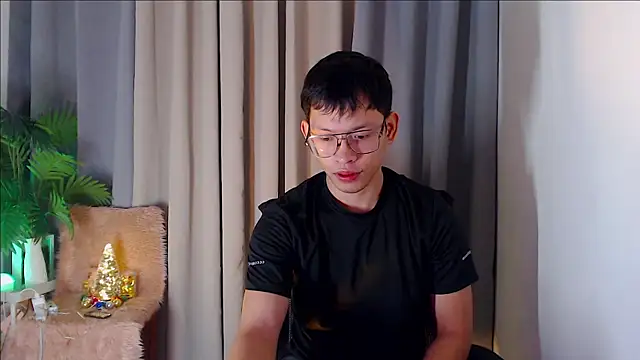 pinkcock froi2305 online show from 10/09/25, 08:23