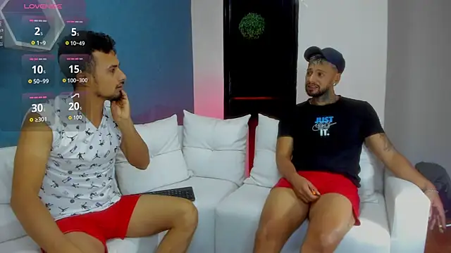 Valentiinoss online show from 09/18/25, 08:22