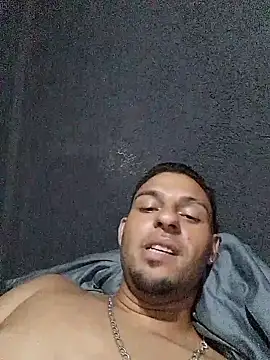 Snapshot of o-theus chatting on 01/14/26, 06:13 o-theus online show from 01/14/26, 06:13