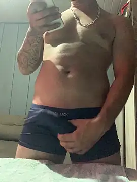 Snapshot of o-theus chatting on 02/20/26, 03:23 o-theus online show from 02/20/26, 03:23