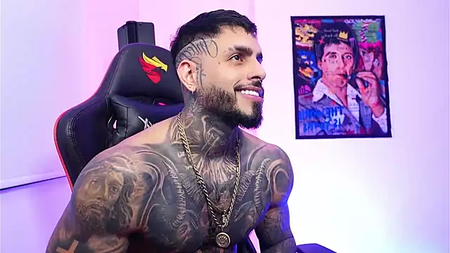 logan hugh8 online show from 12/21/25, 06:20