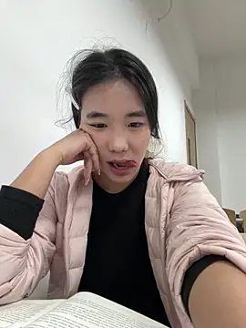 Snapshot of luluya1314 chatting on 11/09/25, 08:56 luluya1314 online show from 11/09/25, 08:56