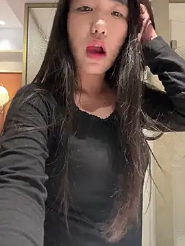 Snapshot of luluya1314 chatting on 01/12/26, 09:03 luluya1314 online show from 01/12/26, 09:03