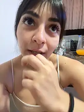 Snapshot of julichikita chatting on 10/08/25, 06:22 julichikita online show from 10/08/25, 06:22