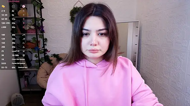 Snapshot of Dark_Moni chatting on 12/21/25, 02:41 Dark Moni online show from 12/21/25, 02:41