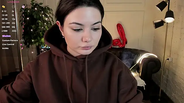 Snapshot of Dark_Moni chatting on 02/15/26, 02:41 Dark Moni online show from 02/15/26, 02:41