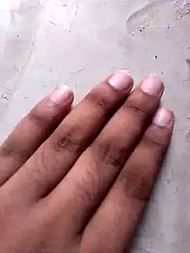 Snapshot of liza-212 chatting on 09/30/25, 01:21 liza-212 online show from 09/30/25, 01:21