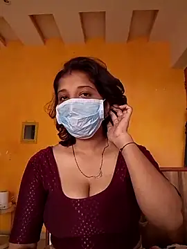 Love Foreverr12 online show from 11/26/25, 05:52